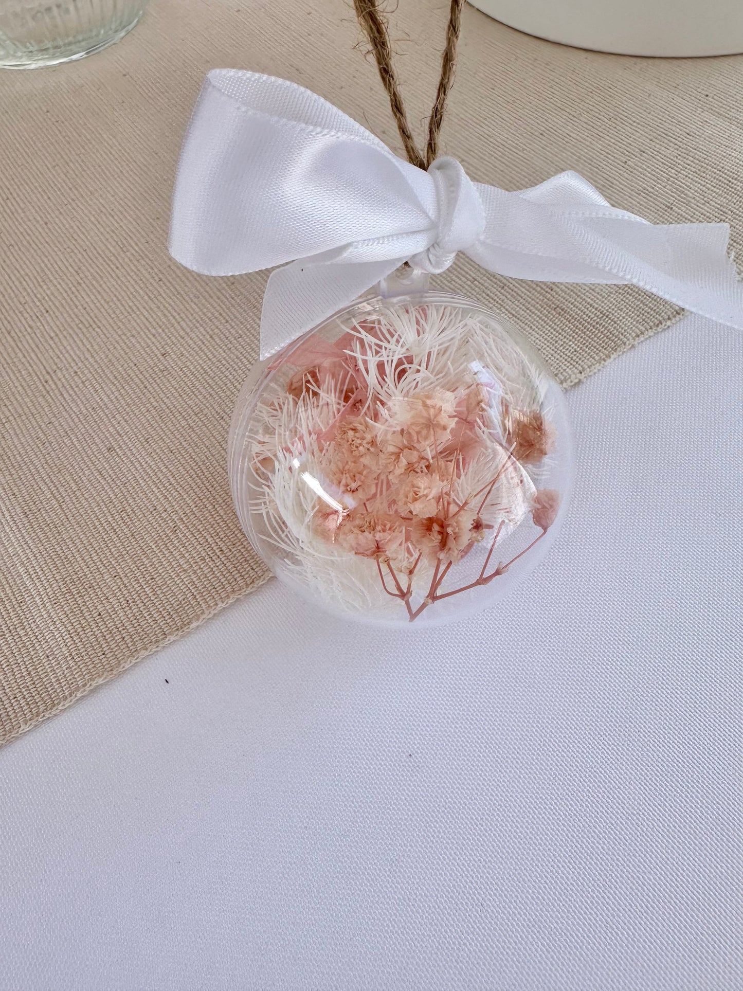 Dried Flower Bauble - Peachy Pink